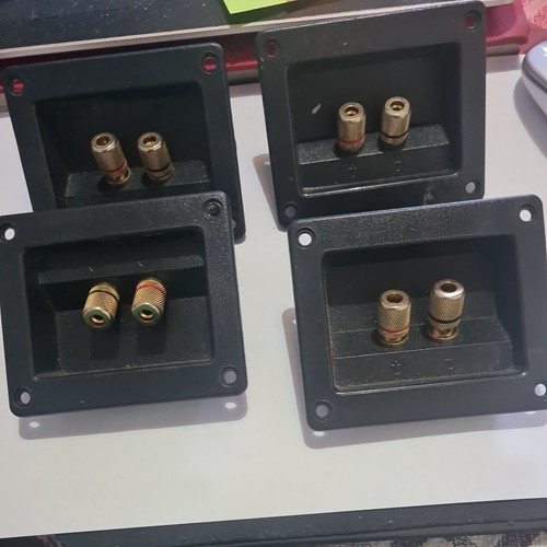 Speaker terminal panels - x,